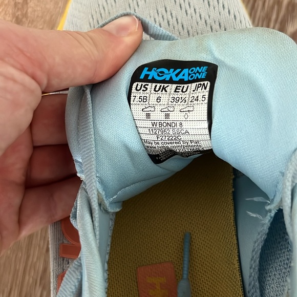 Hoka running shoes - Picture 2 of 7